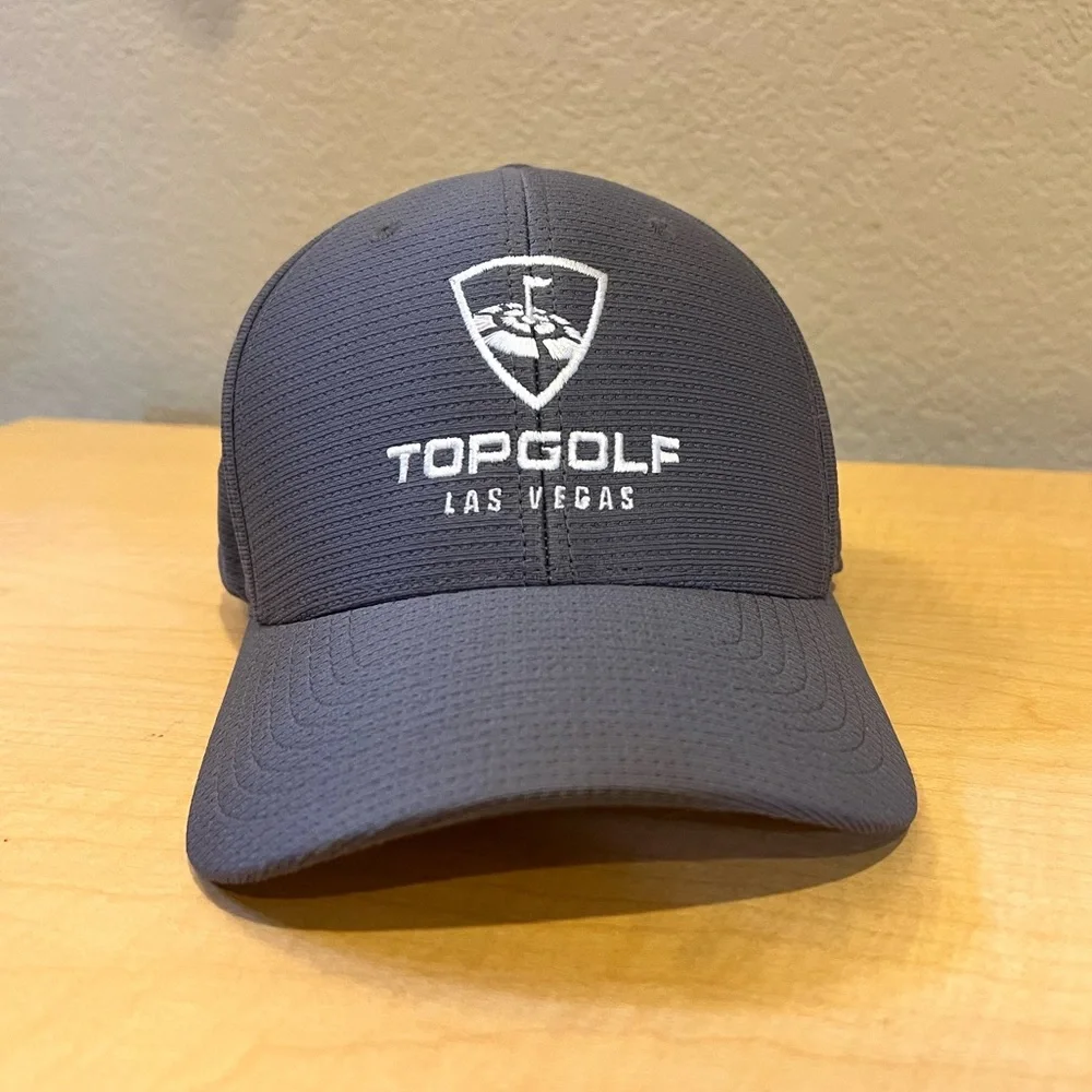 Topgolf Las Vegas Travis Mathew fitted hat s/m gray - Picture 4 of 12